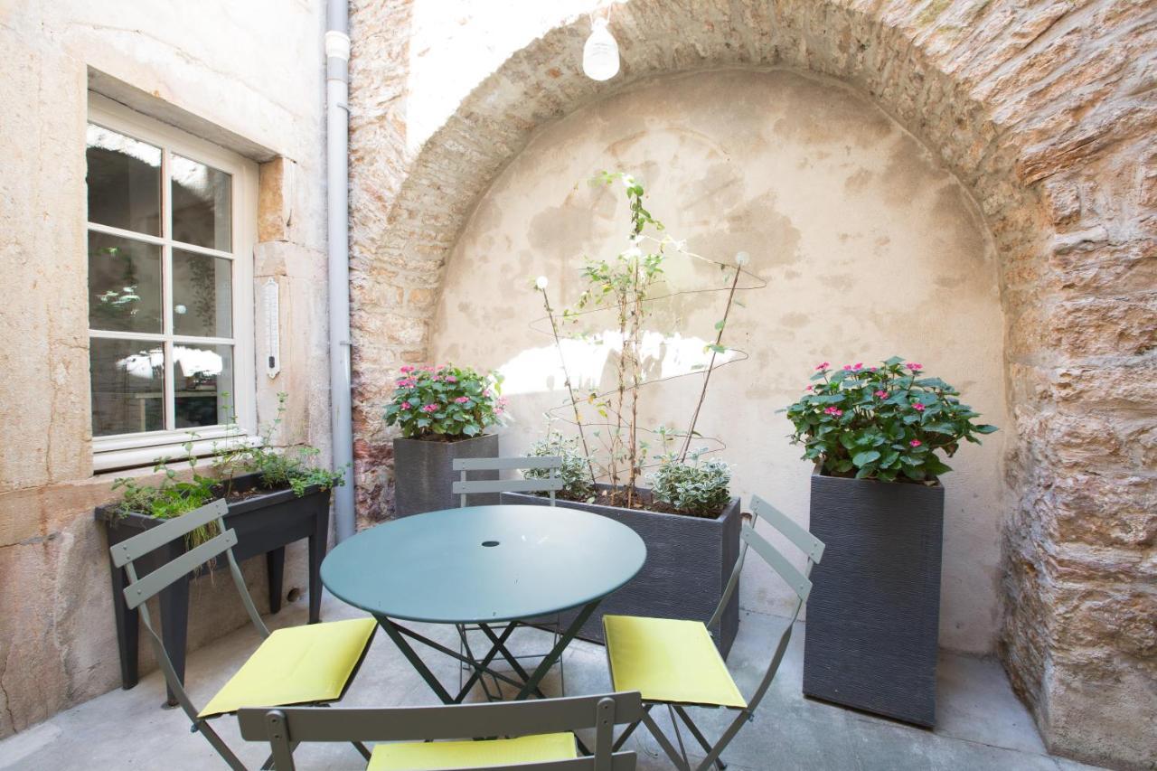 L'Aubertine - Appartement Hypercentre Avec Terrasse ボーヌ エクステリア 写真